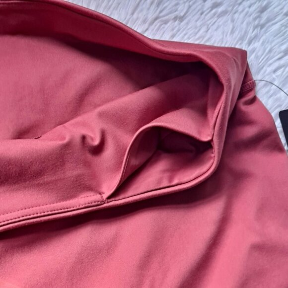 Yogalicious Lux Size 3X Earth Red Leggings Polygiene Odor Free NWT - Picture 3 of 10